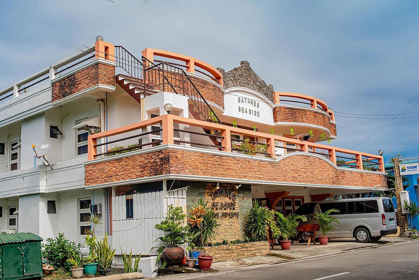 Batanes Seaside Lodge & Restaurant Basco Exterior photo