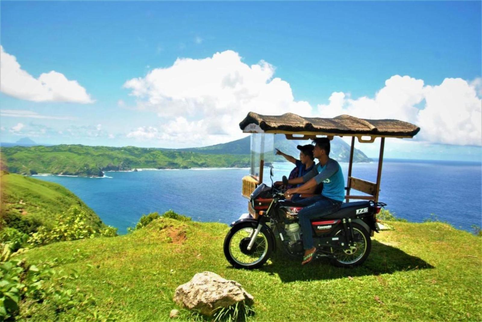 Batanes Seaside Lodge & Restaurant Basco Exterior photo
